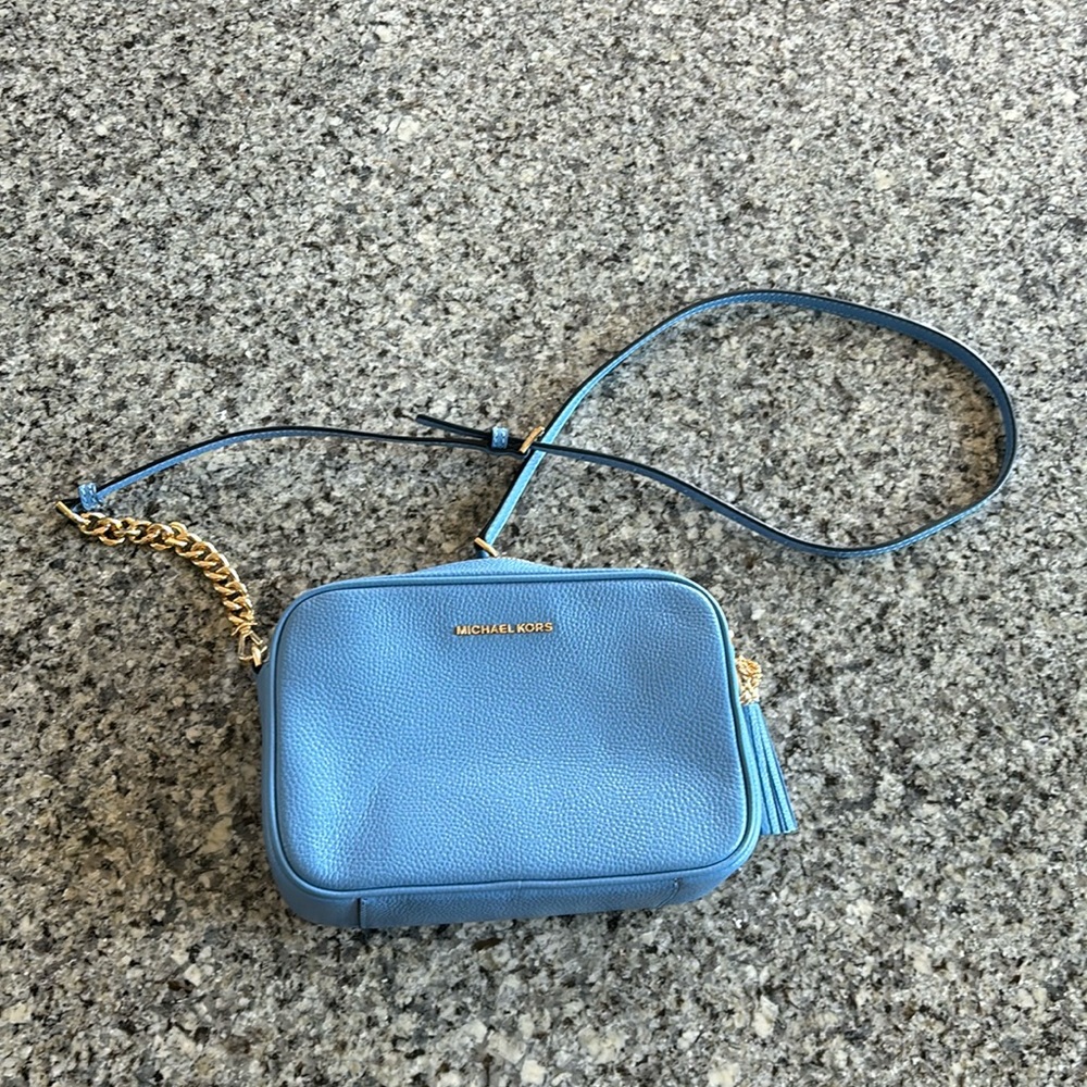 Michael Kors crossbody - Picture 2 of 8